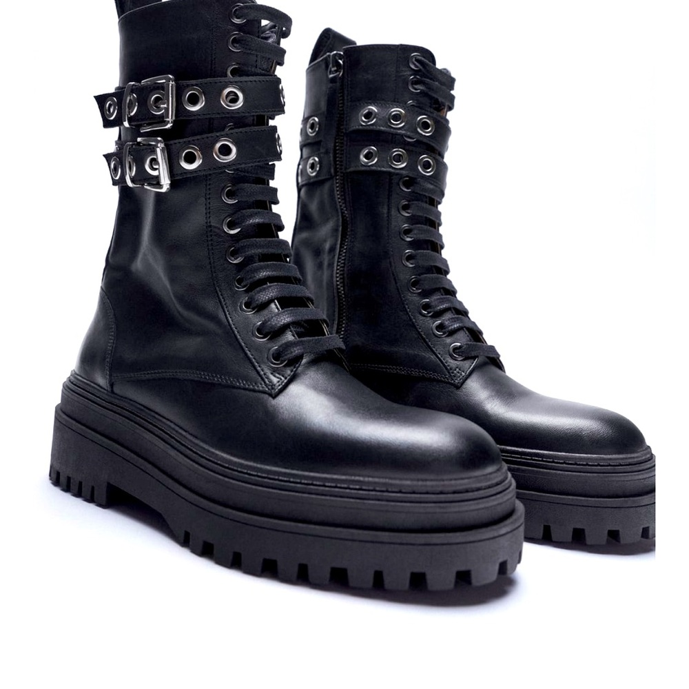 Zara Leather Lug sole Boot size8(39)